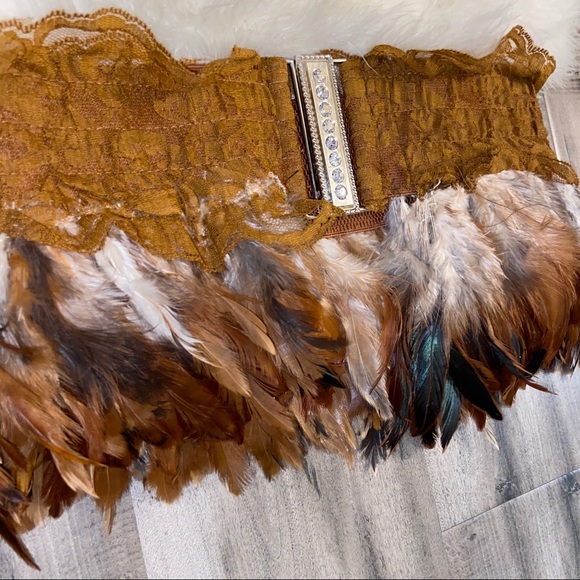 🤎FEATHER BELT🤎 - Picture 3 of 5